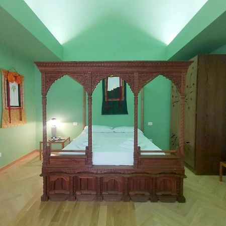 Speciale Tarshito Guesthouse Bari Eksteriør billede