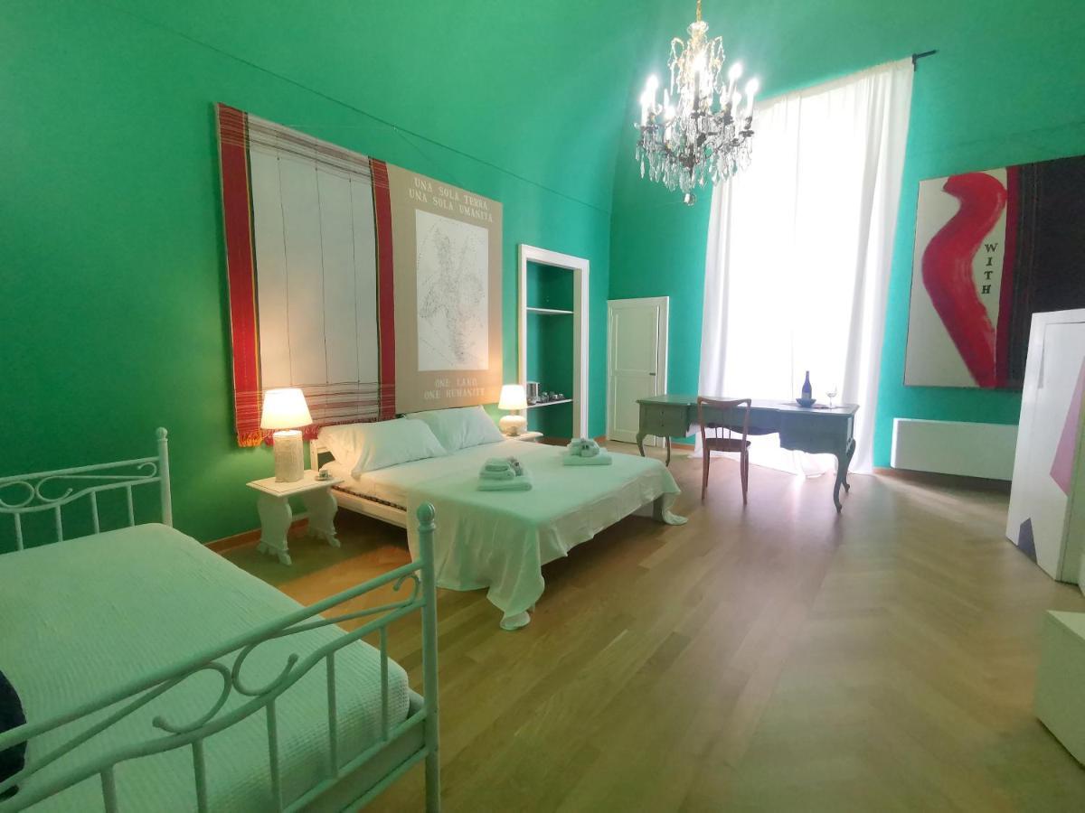 Speciale Tarshito Guesthouse Bari Eksteriør billede